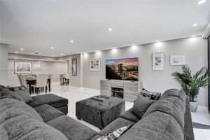 2301 S Ocean Dr APT 1007, Hollywood, FL 33019, - MLS#A11772817