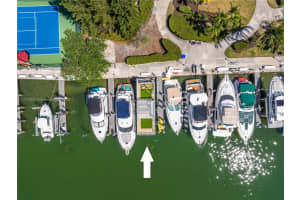 5401 Collins Ave Miami Beach, FL 33140 Sold 08/13/25