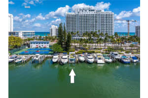 5401 Collins Ave Miami Beach, FL 33140 Sold 08/13/25
