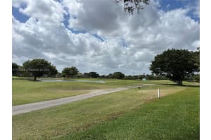 13550 Sw 6th Ct 302a, Pembroke Pines