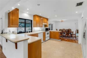 5201 SW 113th Ave, Davie, FL 33330, Sold 06/11/25