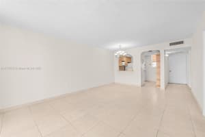 3010 Marcos Dr APT R509, Aventura, FL 33160, Sold 04/30/25