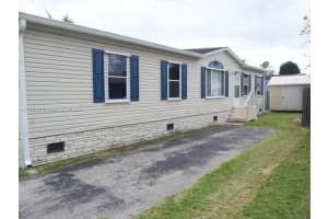220 NE 12th Ave LOT 67, Homestead, FL 33030, Sold 03/28/25
