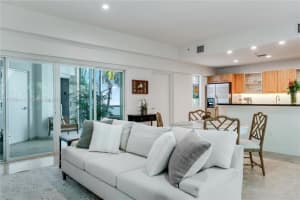 2699 Tigertail Ave 23, Coconut Grove