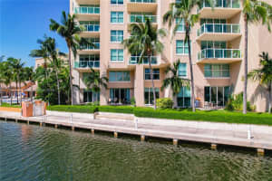 3330 NE 190th St, Aventura, FL 33180, Sold 06/03/25