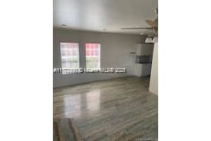 756 Meridian Ave APT 11, Miami Beach, FL 33139, - MLS#A11772990