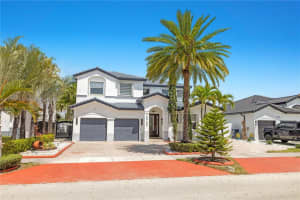15723 SW 60th St, Miami, FL 33193, Sold 05/12/25