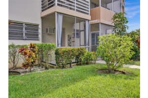 17090 Ne 14th Ave 104, North Miami Beach