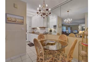 17090 NE 14th Ave APT 104, North Miami Beach, FL 33162, - MLS#A11773205