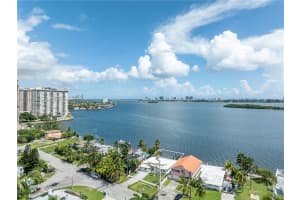 10935 N Bayshore Dr, Miami, FL 33161, Sold 08/11/25