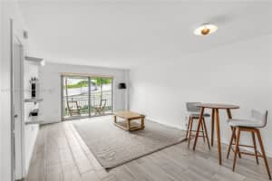 1025 Alton Rd APT 308, Miami Beach, FL 33139, Sold 07/01/25