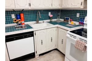6700 Cypress Rd 207, Plantation