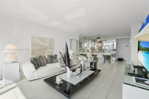 20301 W Country Club Dr APT 1226, Aventura, FL 33180, - MLS#A11773342