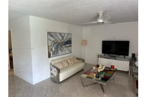 3922 NE 166th St s103, Miami, FL 33160, - MLS#A11773344