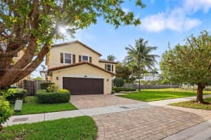25329 SW 118 Ct, Princeton, FL 33032, Sold 04/25/25