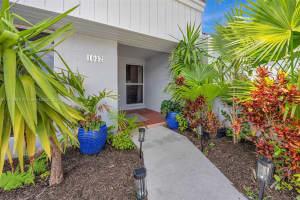 1032 SW 124th Ave a, Miami, FL 33184, Sold 07/23/25