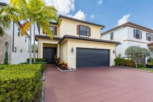 10572 W 35th Way Hialeah, FL 33018 - MLS#A11773480