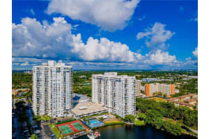 2780 Ne 183rd St 712, Aventura