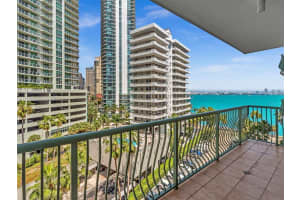 1408 Brickell Bay Dr 816, Miami