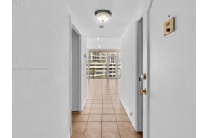 1408 Brickell Bay Dr APT 816, Miami, FL 33131, - MLS#A11773537