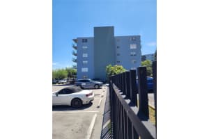 12500 NE 15th Ave APT 112, North Miami, FL 33161, - MLS#A11773571