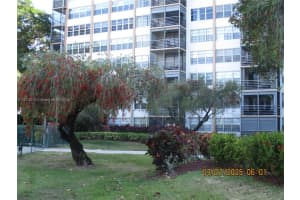 1300 St Charles Pl, Pembroke Pines, FL 33026, - MLS#A11773574