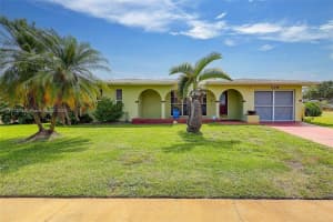 779 SW Ravenswood Ln, Port St. Lucie, FL 34983, Sold 07/22/25