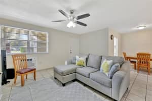 1395 Ne 167th St 104, Miami