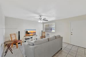 1395 NE 167th St APT 104, Miami, FL 33162, - MLS#A11773605