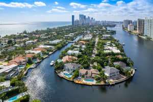 455 Centre Is, Golden Beach, FL 33160, - MLS#A11773611