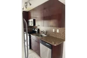 9311 SW 4th St APT 214B, Miami, FL 33174, Sold 08/22/25