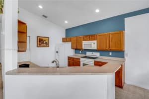 6231 Sw 195th Ave Pembroke Pines, FL 33332 - MLS#A11773709