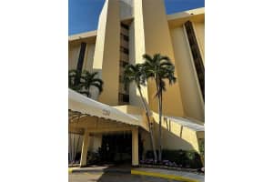 7200 Radice Ct 709, Lauderhill