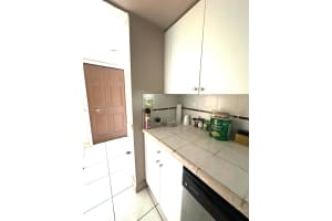 2075 SW 122nd Ave APT 325, Miami, FL 33175, Sold 06/11/25
