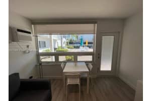 4228 N Ocean Dr 17, Lauderdale By The Sea