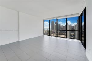 1600 NE 1st Ave Apt 2810, Miami, FL 33132, Sold 08/26/25
