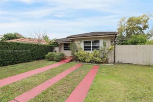 5410 SW 7th St, Coral Gables, FL 33134, Sold 04/29/25