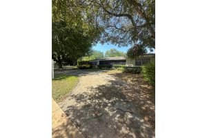 6415 Sw 48th St, Miami