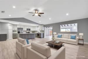 123 Stillwater Cir, Jupiter
