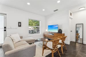 990 SW 11th St, Miami, FL 33129, Sold 08/15/25