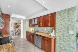 2000 Towerside Terrace APT 901, Miami, FL 33138, - MLS#A11774123