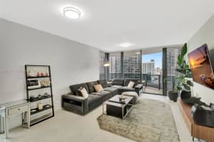1000 Brickell Plaza Unit 2812, Miami, FL 33131, - MLS#A11774137
