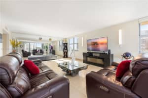 1920 S Ocean Dr 7a, Hallandale Beach