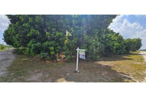 15300 Sw 193rd Ave Miami, FL 33187 Sold 05/09/25