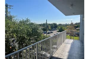 2536 NW 24th St, Miami, FL 33142, Sold 06/27/25