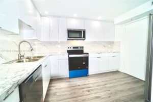 2750 Ne 183rd St 2304, Aventura