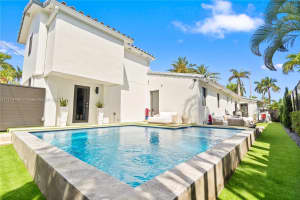 850 Hollywood Blvd, Hollywood, FL 33019, Sold 08/01/25