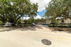 95 Edgewater Dr APT 105, Coral Gables, FL 33133, - MLS#A11774616