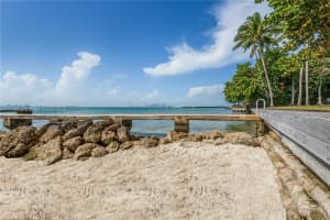 5 Harbor Point, Key Biscayne, FL 33149, Sold 10/09/25