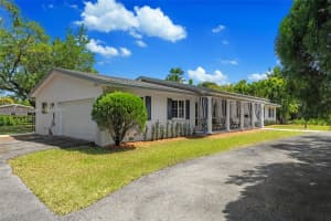 14725 SW 82nd Ave, Palmetto Bay, FL 33158, - MLS#A11774729